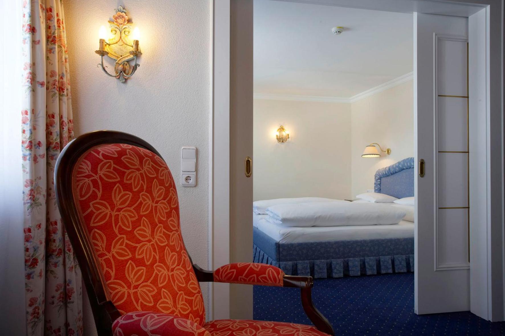 Hotel Hirlanda Zuers Luaran gambar
