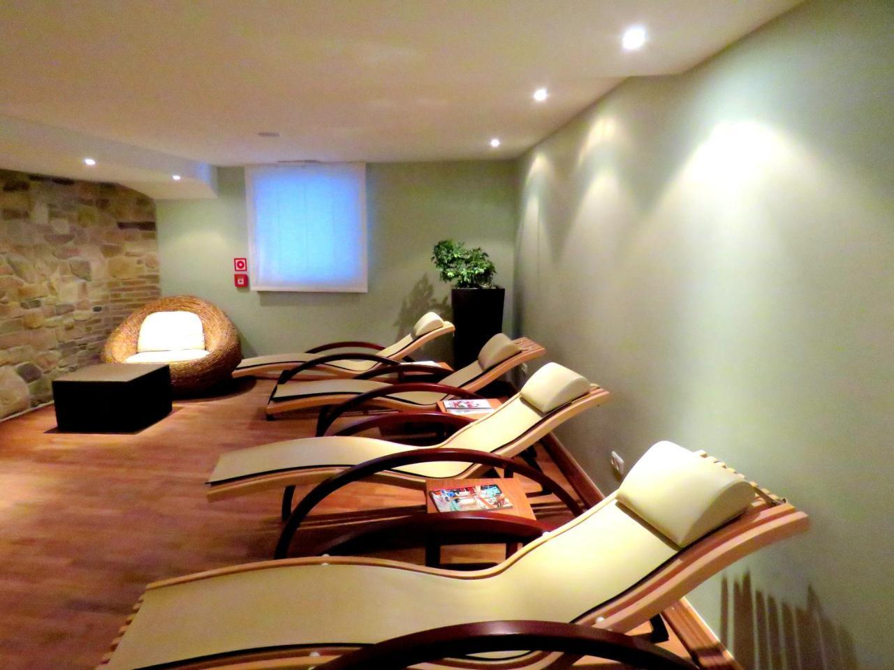 Hotel Hirlanda Zuers Luaran gambar
